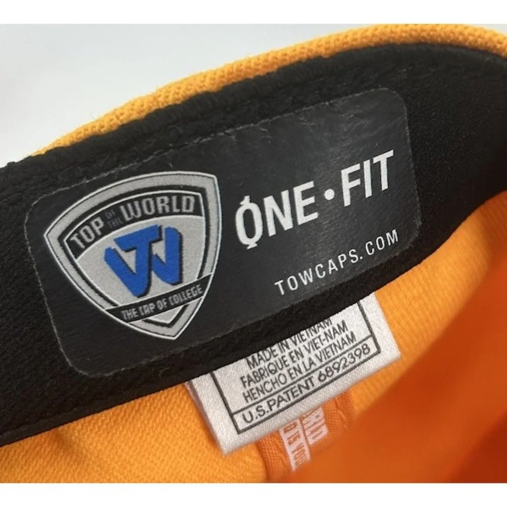 West Virginia Mountaineers Top Of The World One‎ Fit Yellow  One Size Fitted NEW